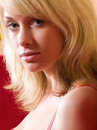 Erotic nude teen pics